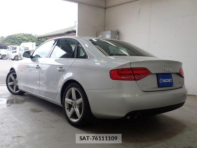 Audi A4 2009-08 8485042-2