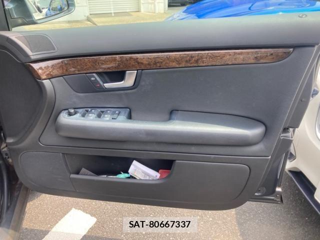 Audi A4 2007-11 8523606-4
