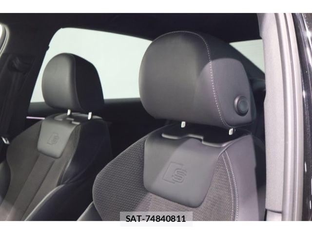 Audi A4 2021-10 8523604-3