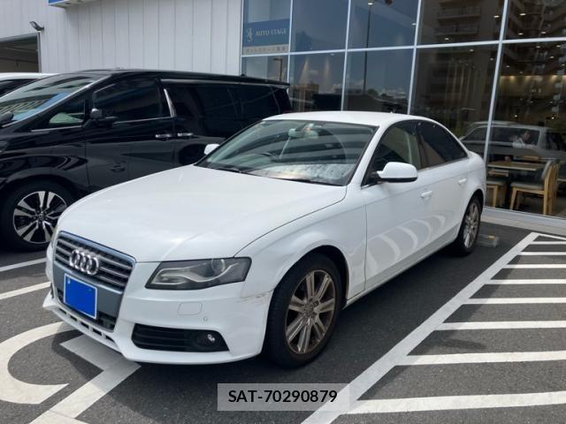 Audi A4 2010-02 8523607-1