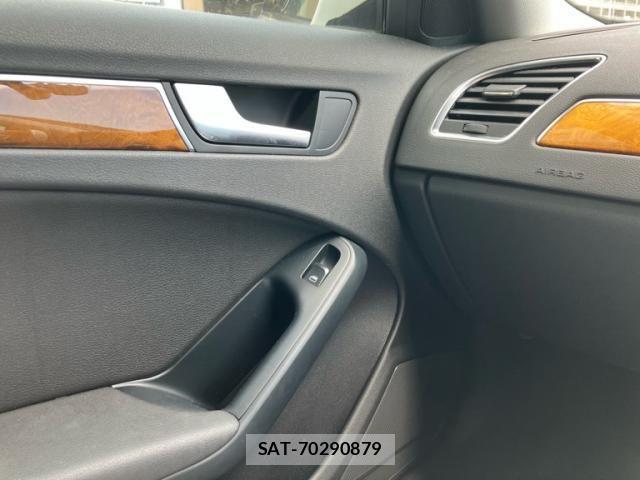 Audi A4 2010-02 8523607-21