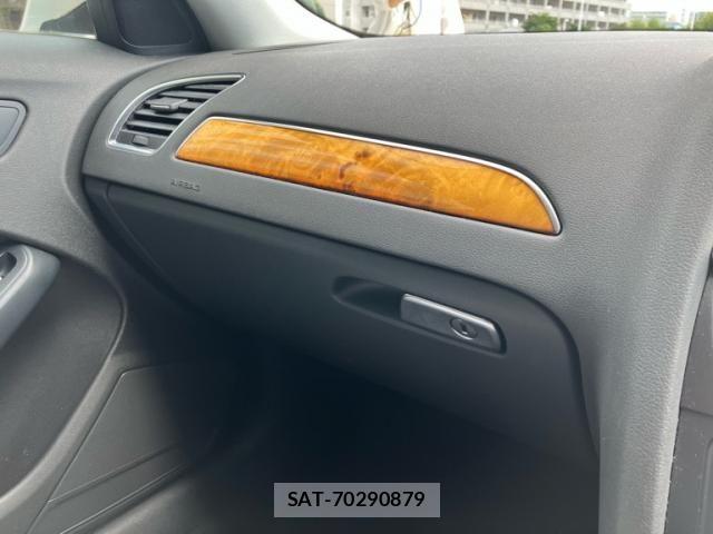 Audi A4 2010-02 8523607-22