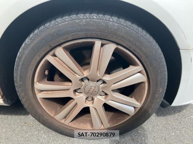 Audi A4 2010-02 8523607-7