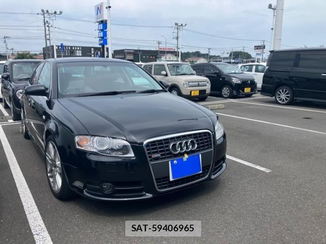 Audi A4 2008-03 8523608-1