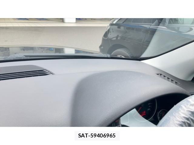 Audi A4 2008-03 8523608-26
