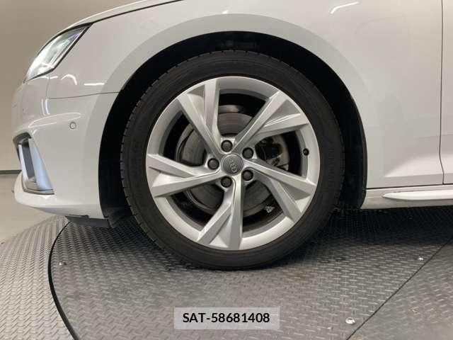 Audi A4 2019-12 8523602-10