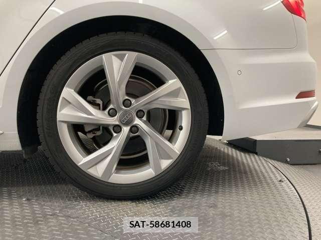 Audi A4 2019-12 8523602-11