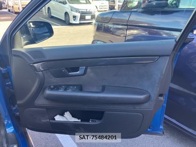 Audi A4 2007-03 8523603-10