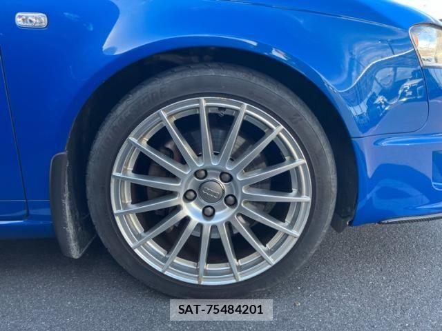 Audi A4 2007-03 8523603-2