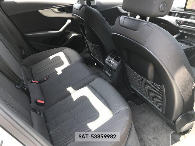 Audi A4 2016-03 8561189-13