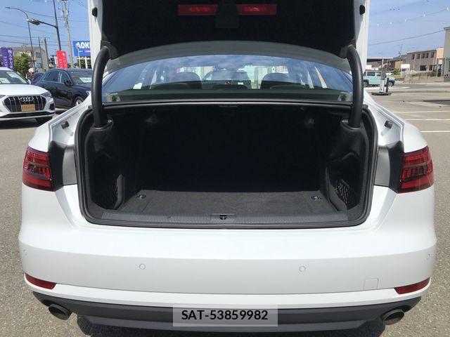 Audi A4 2016-03 8561189-16