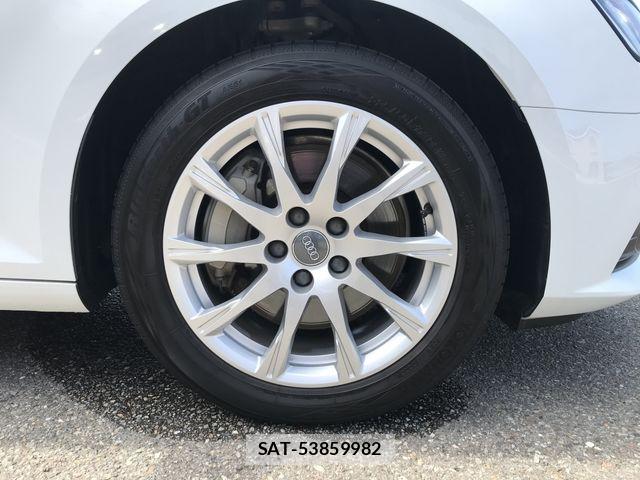 Audi A4 2016-03 8561189-27