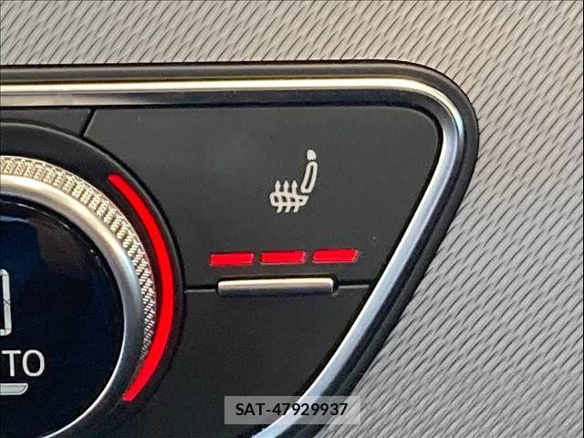 Audi A4 2023-06 8625851-7