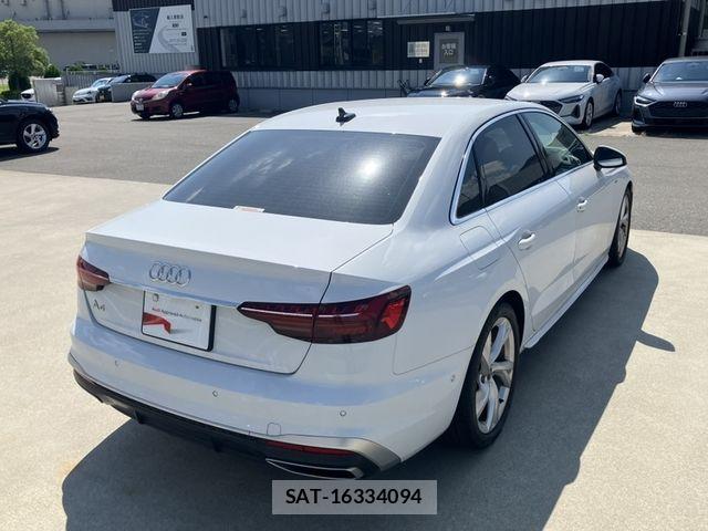Audi A4 2023-03 8665824-12