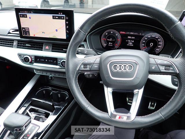 Audi A4 2021-12 8740562-18