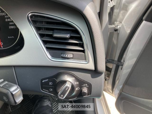 Audi A4 2011-06 8740565-15