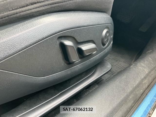 Audi A4 2017-09 8740564-11