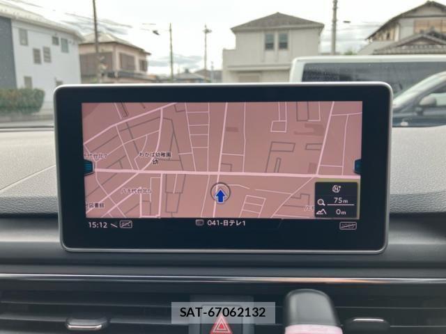 Audi A4 2017-09 8740564-18