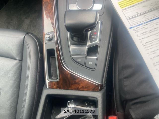 Audi A4 2016-06 8779536-26