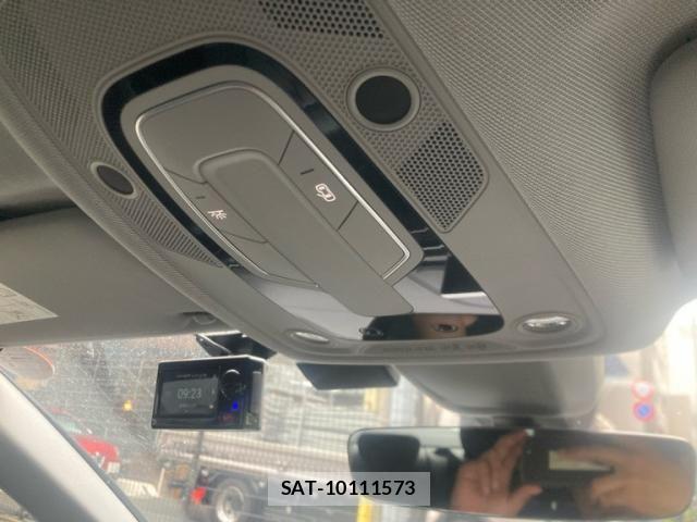 Audi A4 2016-06 8779536-28