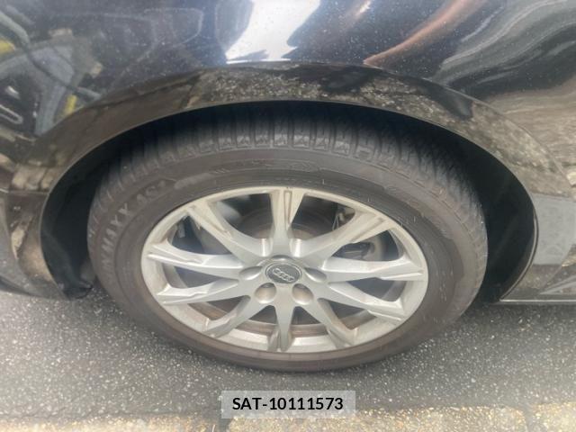 Audi A4 2016-06 8779536-3