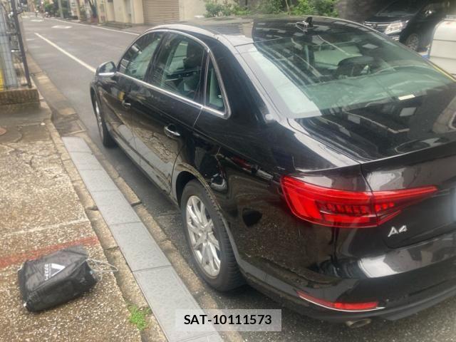 Audi A4 2016-06 8779536-7