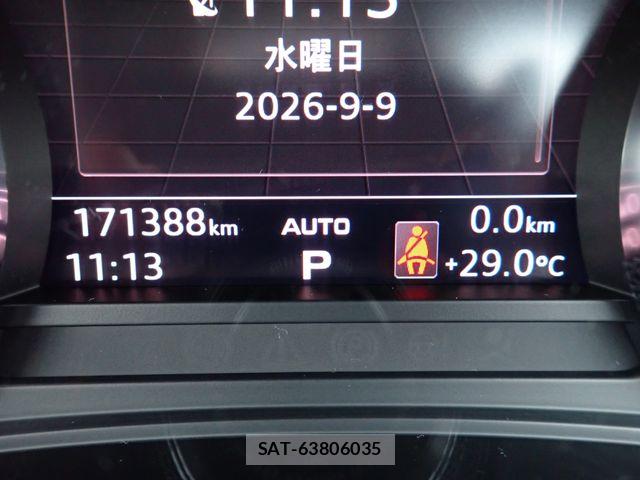 Audi A4 2016-11 8779533-10
