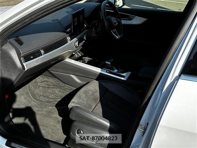 Audi A4 2021-03 8779535-17