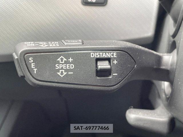 Audi A4 2020-10 8779537-6