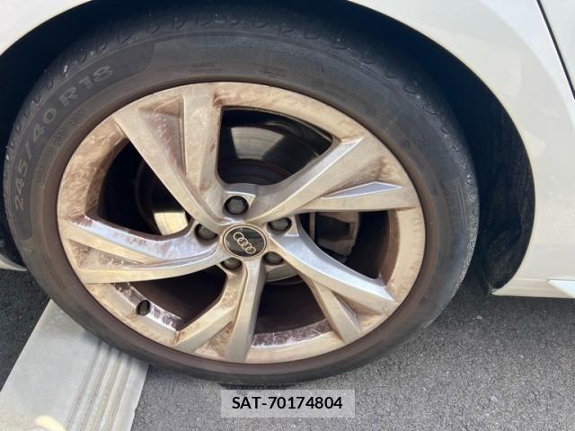 Audi A4 2022-01 8795294-6