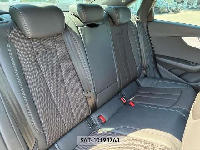 Audi A4 2018-07 8827900-14