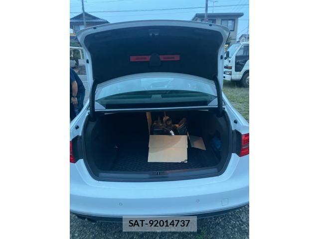 Audi A4 2013-12 8848266-12