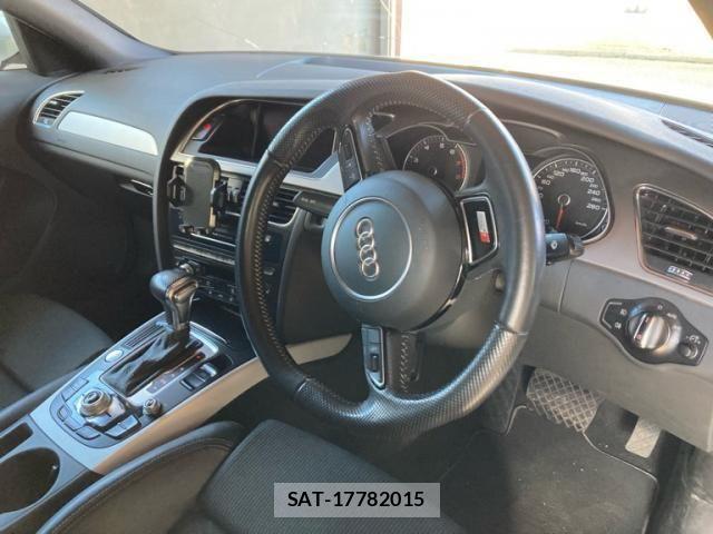 Audi A4 2013-09 8878730-9