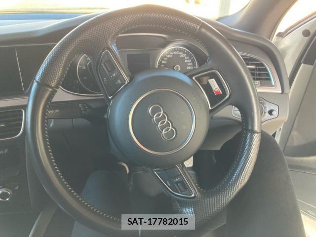 Audi A4 2013-09 8878730-13