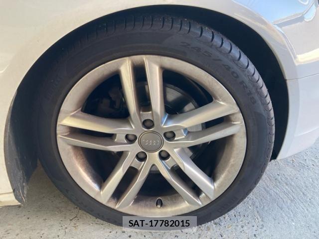 Audi A4 2013-09 8878730-5