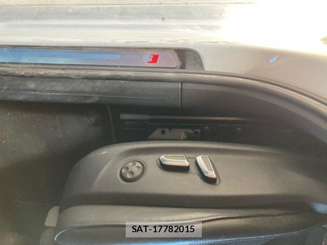 Audi A4 2013-09 8878730-8