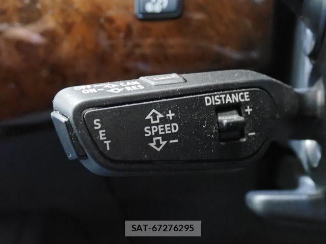 Audi A4 ALLROAD QUATTRO 2018-06 1372038-13