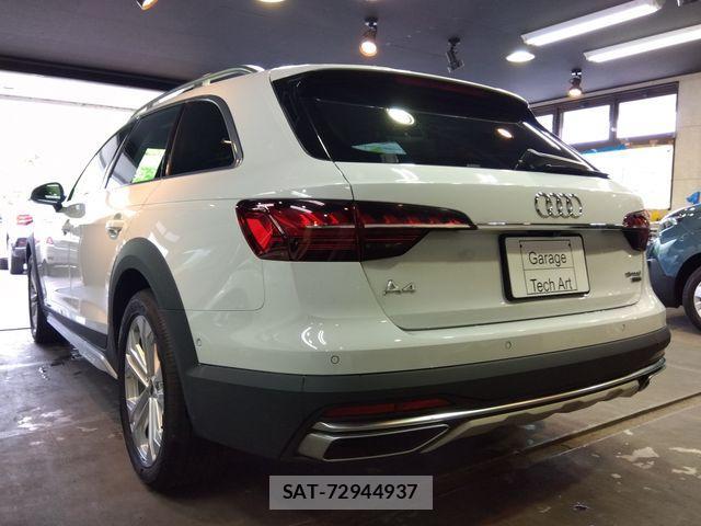 Audi A4 ALLROAD QUATTRO 2022-05 1427628-6