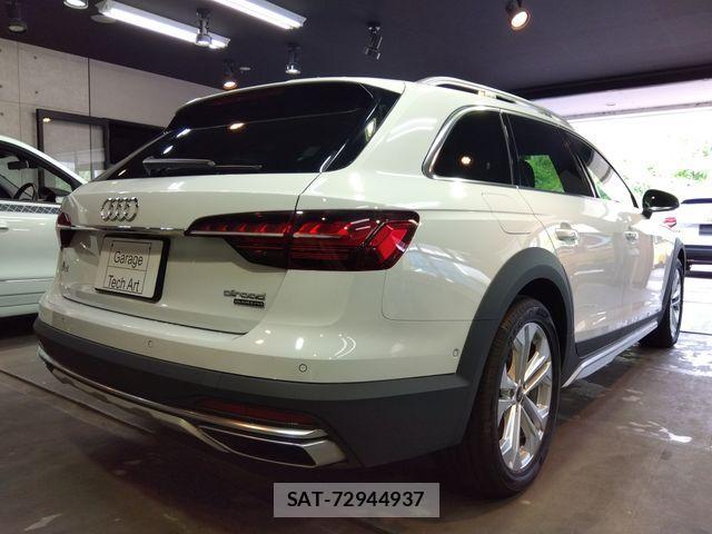 Audi A4 ALLROAD QUATTRO 2022-05 1427628-7