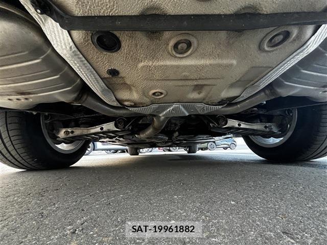 Audi A4 ALLROAD QUATTRO 2018-05 1692421-10