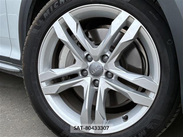 Audi A4 ALLROAD QUATTRO 2019-05 6715657-8