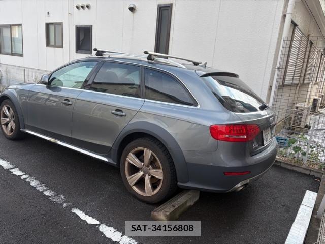 Audi A4 ALLROAD QUATTRO 2011-12 8685183-2