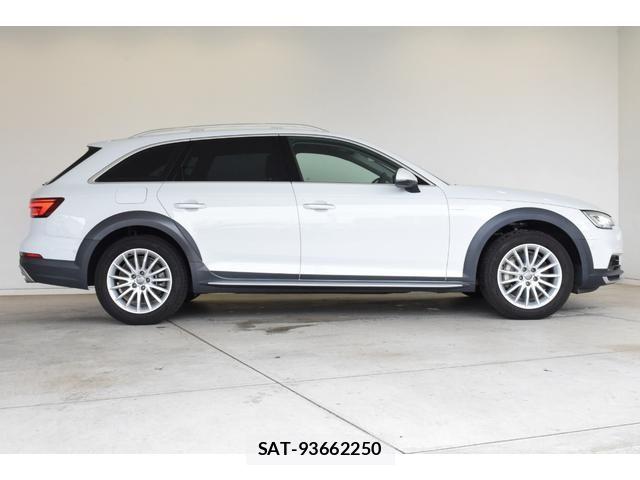 Audi A4 ALLROAD QUATTRO 2018-03 8827901-17