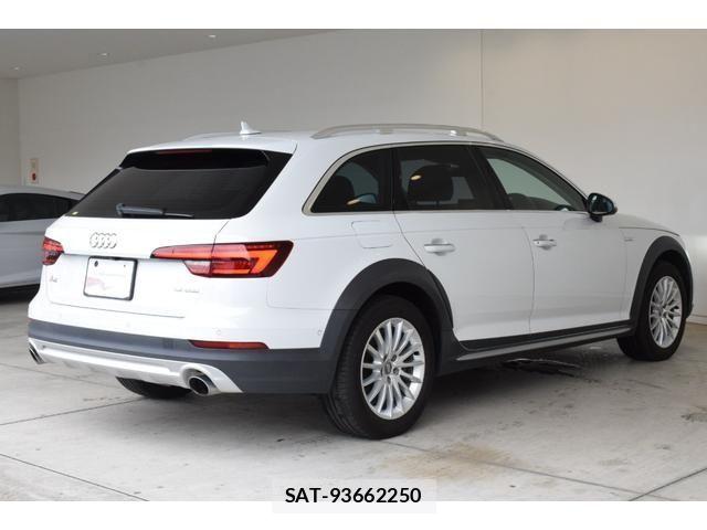Audi A4 ALLROAD QUATTRO 2018-03 8827901-2