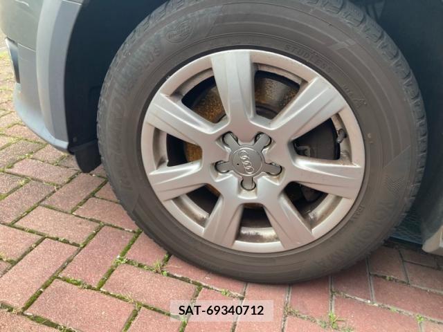 Audi A4 ALLROAD QUATTRO 2011-03 8878734-14