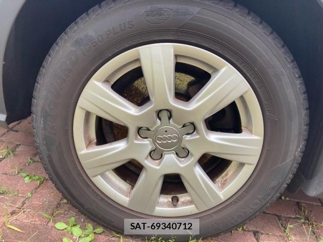 Audi A4 ALLROAD QUATTRO 2011-03 8878734-15