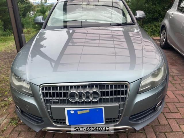 Audi A4 ALLROAD QUATTRO 2011-03 8878734-2