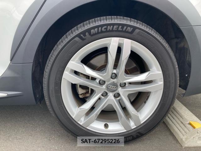 Audi A4 ALLROAD QUATTRO 2018-03 8878731-10