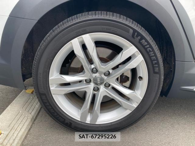 Audi A4 ALLROAD QUATTRO 2018-03 8878731-13