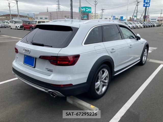Audi A4 ALLROAD QUATTRO 2018-03 8878731-5